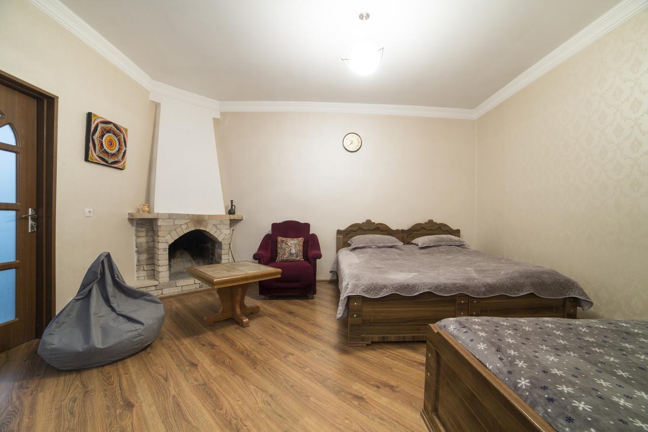 Guest House Khatuna Borjomi Εξωτερικό φωτογραφία